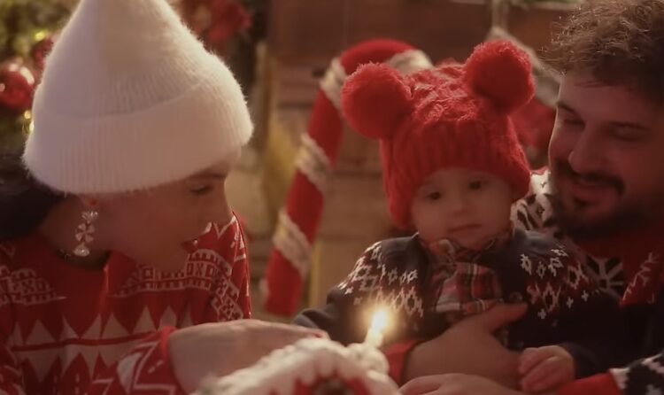 Nuk na bënë vetëm një “Dhuratë”, Einxhel dhe Dagzi na zbuluan dhe portretin e Trevit këtë fundvit!