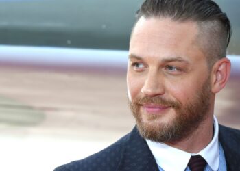 Tom Hardy pëlqen këtë vajzë shqiptare dhe e njihni të gjithë!
