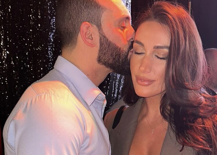 U përfolën për krizë në çift, Lediani i tha të gjitha me urimin për Elhaidën!