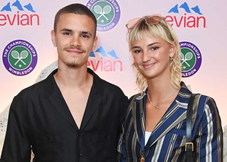 3 javë pasi konfirmuan ndarjen, çifti i njohur sërish në krahët e njëri-tjetrit!