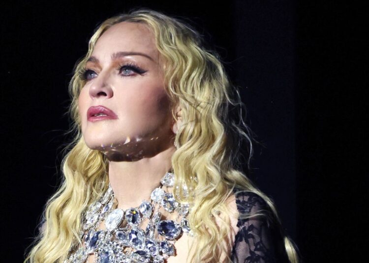 Madonna rrëfen momentin kur ra në koma për 4 ditë: Zoti po më thoshte…