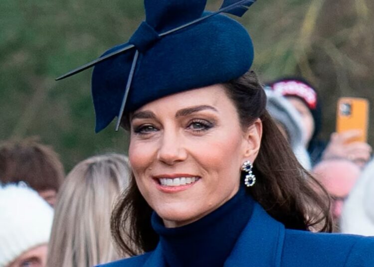 Nuk ka më dyshime! Kate Middleton shfaqet e lumtur krah princit William