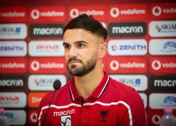 Armando Sadiku bëhet baba për herë të dytë, ja emri që ka zgjedhur për të birin!