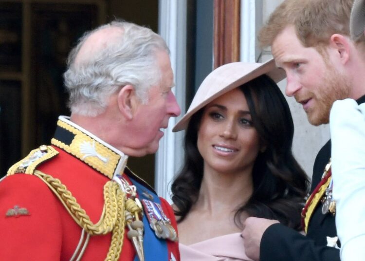 Meghan Markle bën përpjekjen e fundit për tu pajtuar me familjen mbretërore!