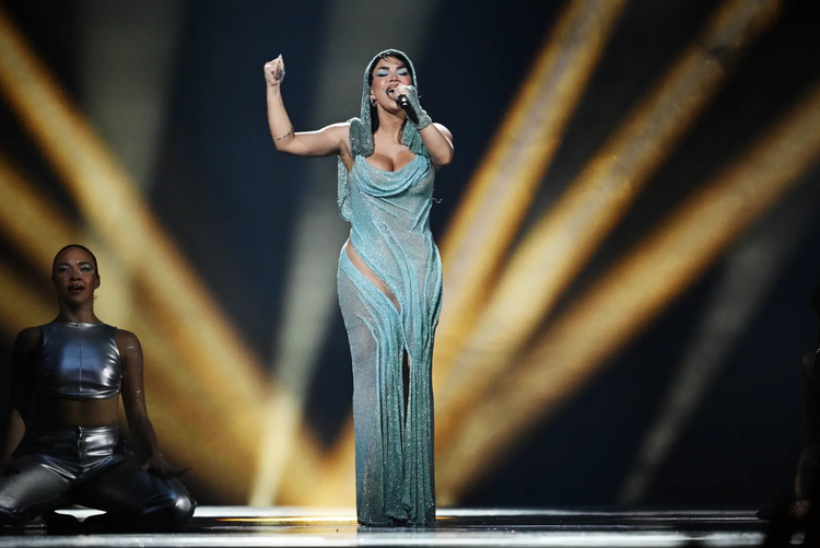 Vanity Fair Italy: Besa Kokëdhima, veshjen më të bukur të gjysmëfinales së dytë të Eurovizionit!