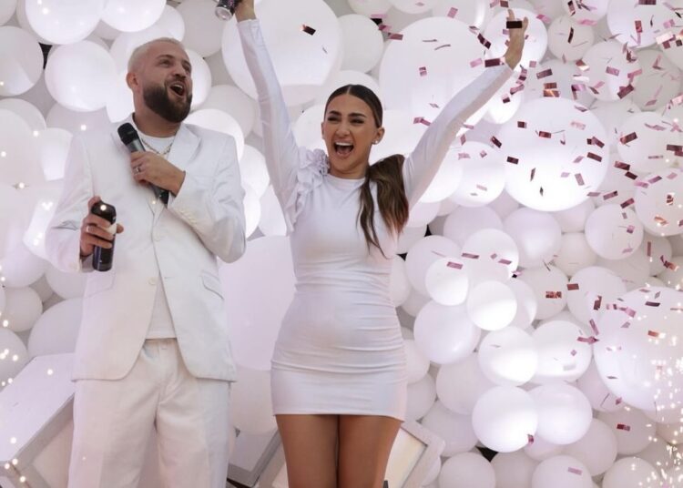 Mami Kiara e mbajti 9 muaj në bark, por duket se Luna Mari është kryekëput si babi Luizi!