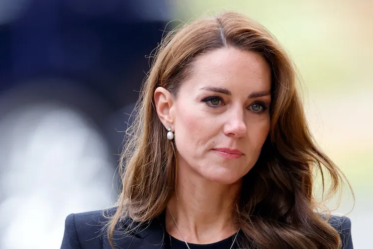 Beteja e Kate Middleton kundër kancerit po bëhet gjithnjë e më e vështirë