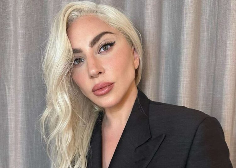 Lady Gaga shtatzënë? Fotot thonë PO!