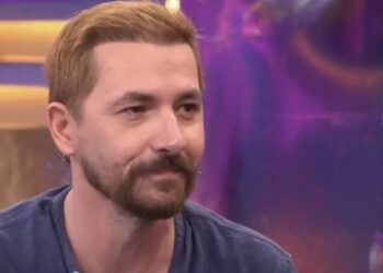 “Kam dashur t’u thyej mikrofonin kokës”, Kastro Zizo pranoi dëshirën e fshehtë që ka pasur gjatë podkastit të tij!