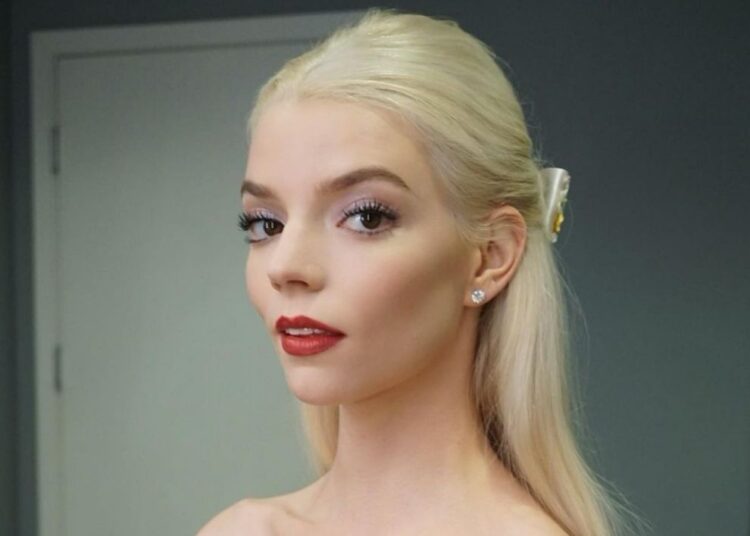 Shkenca shpall vajzën më të bukur në botë!