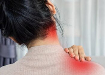 7 vendet ku trupi juaj ruan stresin dhe si mund ta largosh atë!