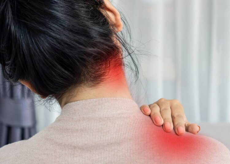 7 vendet ku trupi juaj ruan stresin dhe si mund ta largosh atë!