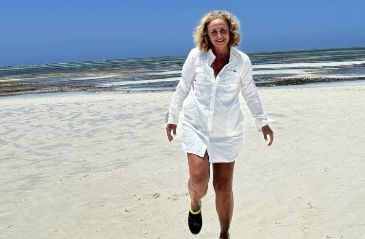 Në 40-vjetorin e martesës, Mariana Kondi merr dhuratën më të bukur nga producentja e Ferma VIP