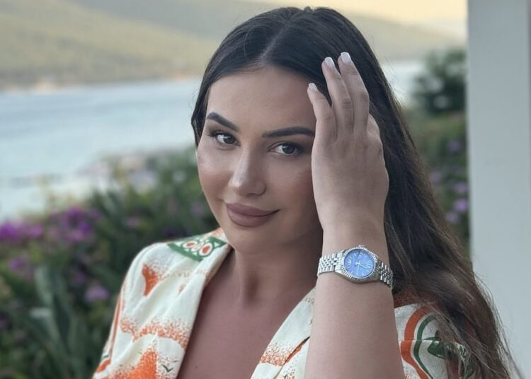 “Më pëlqejnë këto kile”, Kiara nuk i la pa përgjigje ata që e pyesin për peshën pas lindjes!