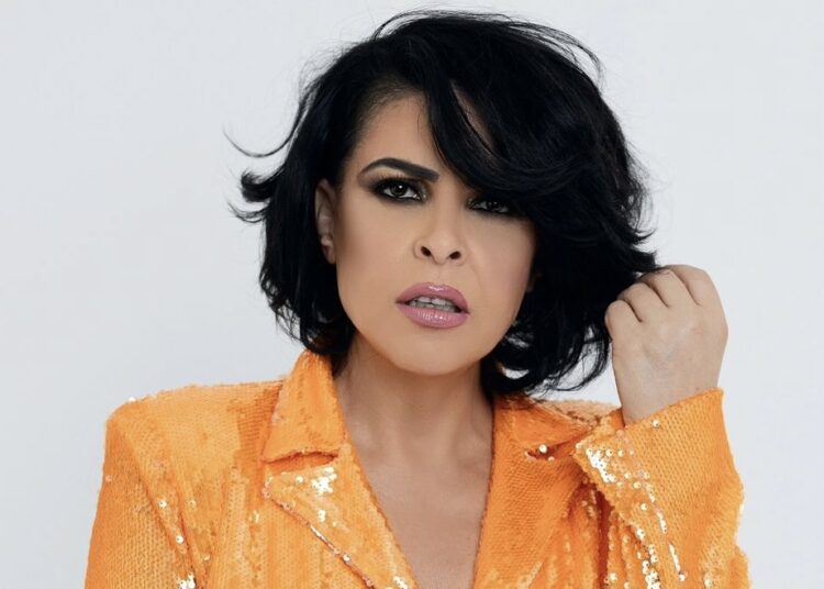 Aurela Gaçes i vjedhin identitetin: Do të përballen me gjykatën!