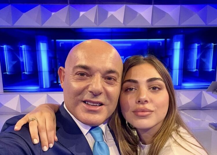 Në shtëpinë e Blendi Fevziut ka festë!