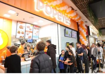 Ikona e Popeyes® Pula e Luizianës hap restorantin e saj të parë në Shqipëri!