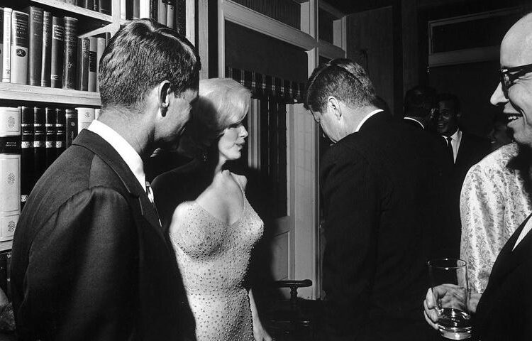Aktorja bën deklaratën tronditëse për romancën mes Marilyn Monroe, ish-presidentit John F. Kennedy dhe vëllait të tij