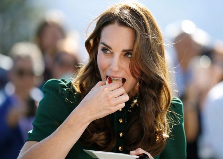 Shalqi me djathë për drekë, do të habiteni nga dieta që mban Kate Middleton!