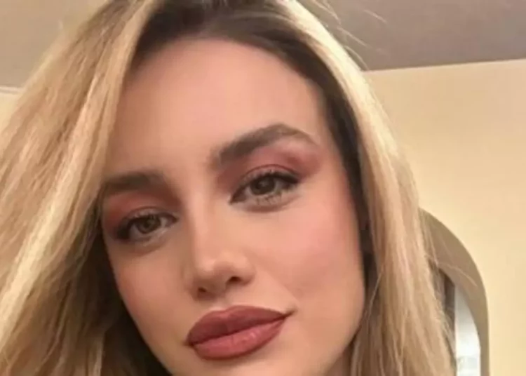 Me stilin e tij karakteristik, Ledion Liço uron Heidi Bacin për “Big Brother 4 Fan Club”