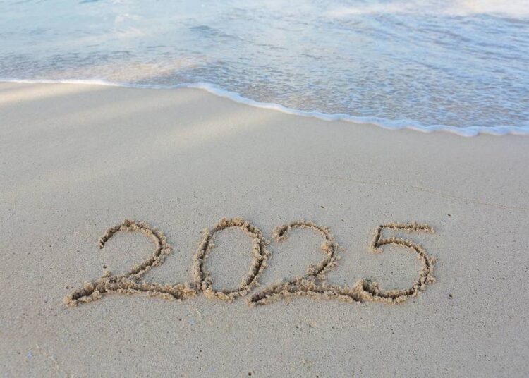 Numerologjia e vitit 2025, ja çfarë na pret të gjithëve vitin e ardhshëm