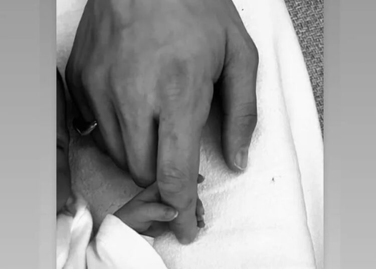 Aktorja e njohur bëhet nënë për herë të parë: Dhurata më e bukur për ditëlindje! 