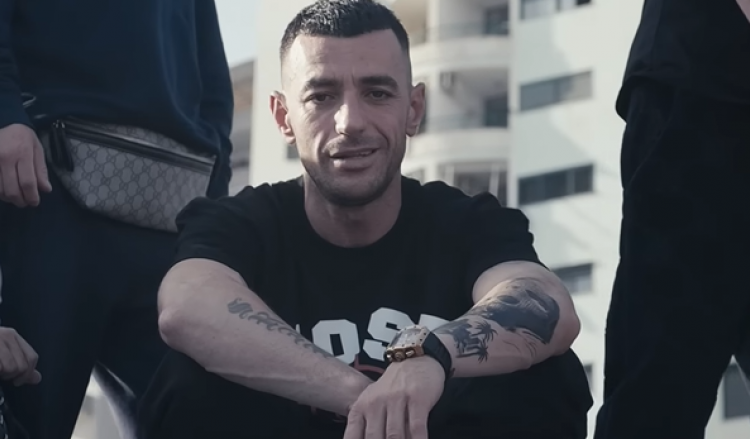 Të shtëna me armë gjatë performancës së Stresit, policia identifikon autorin