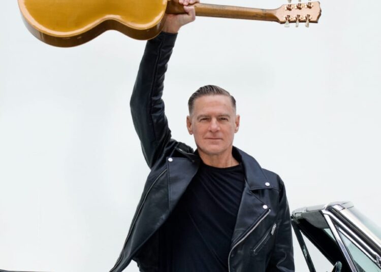 Shënoje datën 2 maj, Bryan Adams po vjen në Tiranë!