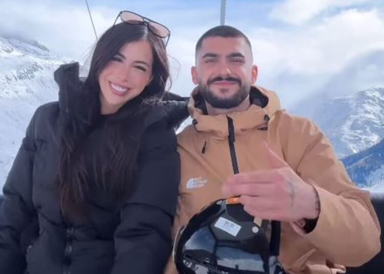 Butrint Imeri bën lëmsh rrjetin: Kush është vajza misterioze krah tij?