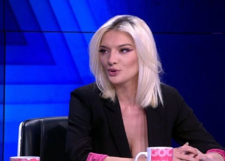 Çifti i ri i showbiz-it: Ina Kollçaku shfaq për herë të parë partnerin misterioz!