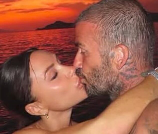 David Beckham mbush 50 vjeç, urimi i Victoria-s bëhet viral!