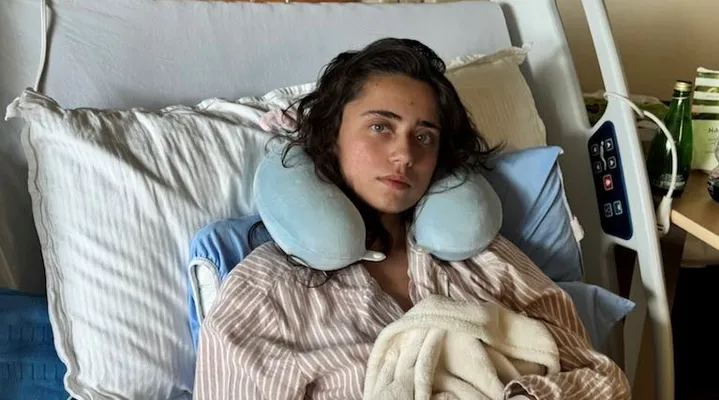 Këngëtarja shqiptare rrëfen betejën me tumorin në tru: Nuk e dija ç’po ndodhte