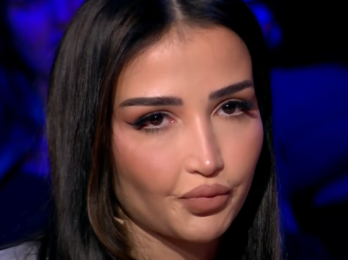 “Atë boshllëk nuk ma mbush askush” – Rrëfimi i dhimbshëm i Xheneta Fetahut për nënën që e braktisi