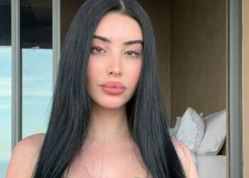 Interneti po çmendet! Influencuesja zbulon tradhtinë e të dashurit në muajin e 4-të të shtatzënisë!