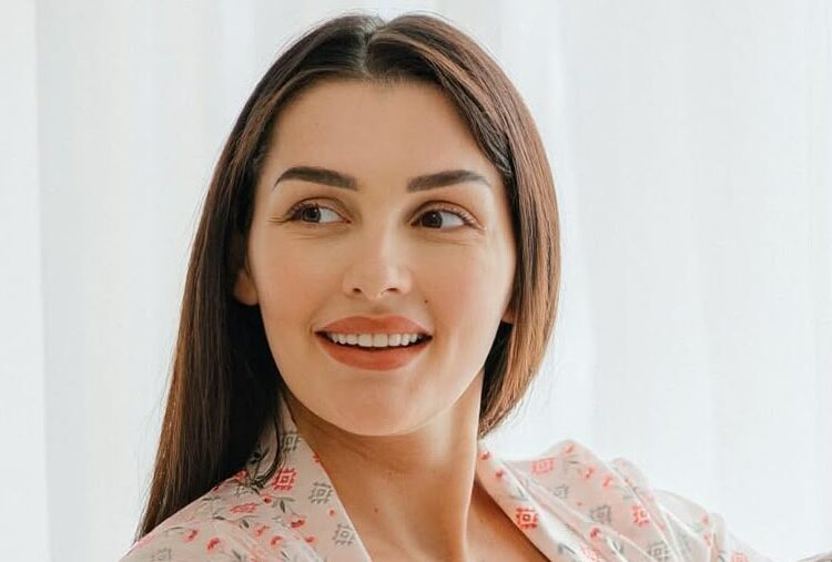 Djalë apo vajzë? Eliona Pitarka është CEO e…