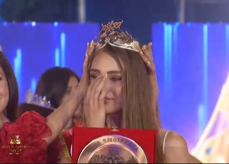 Shpallet “Miss Shqipëria” 2025! Ja bukuroshja që rrëmbeu zemrat dhe kurorën!