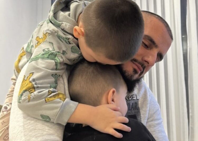 Nga Guerili e Fronti, tek Emblema, Gold AG baba për herë të tretë!