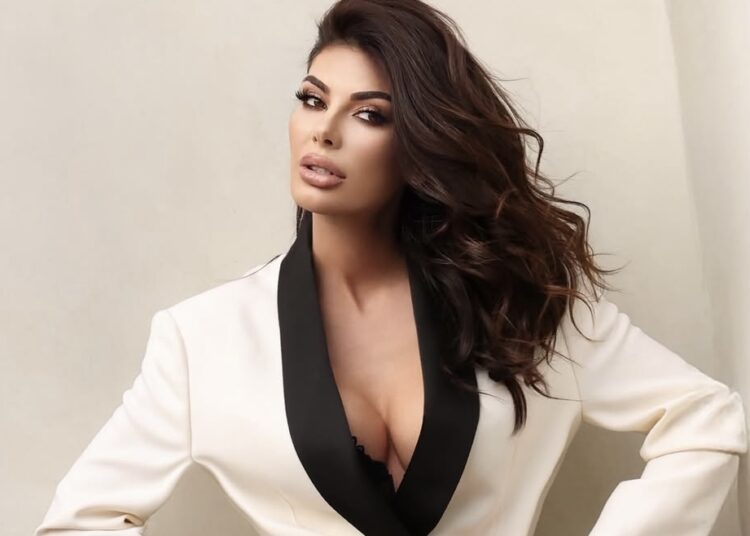 Takimi i Angelës me gjyshen 95-vjeçare, ka gjithçka për të na shkrirë zemrat!