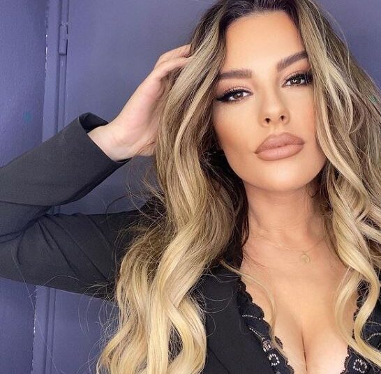 Incident në koncert? Anxhela Peristeri zbulon të vërtetën pas pamjeve virale