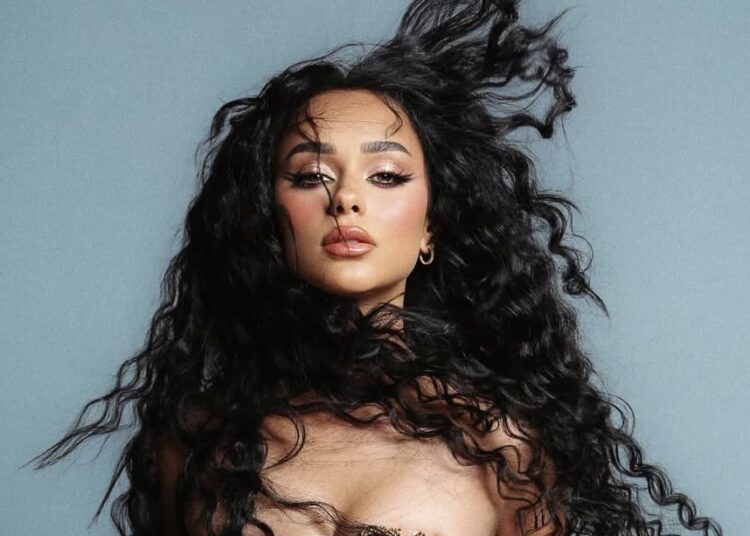 Egli do të rikthehet në ekran si moderatore?