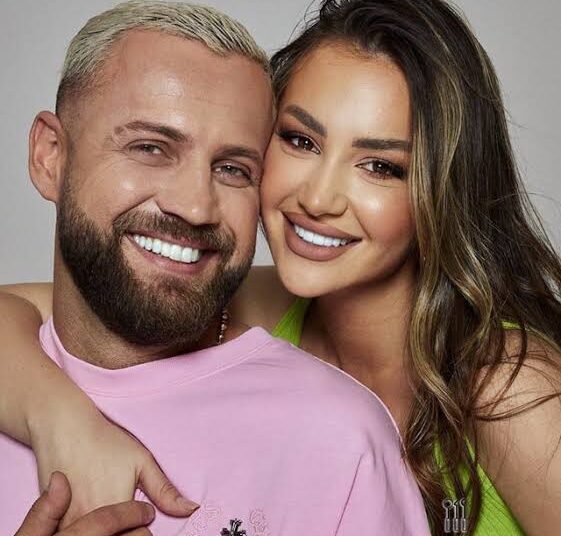 Kur mendon se s’mund të jetë më romantik…Luizi na provon të kundërtën për Kiarën! 