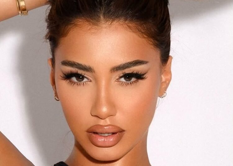 Prit pak, Melinda është shtatzënë? Rrjeti thotë PO!