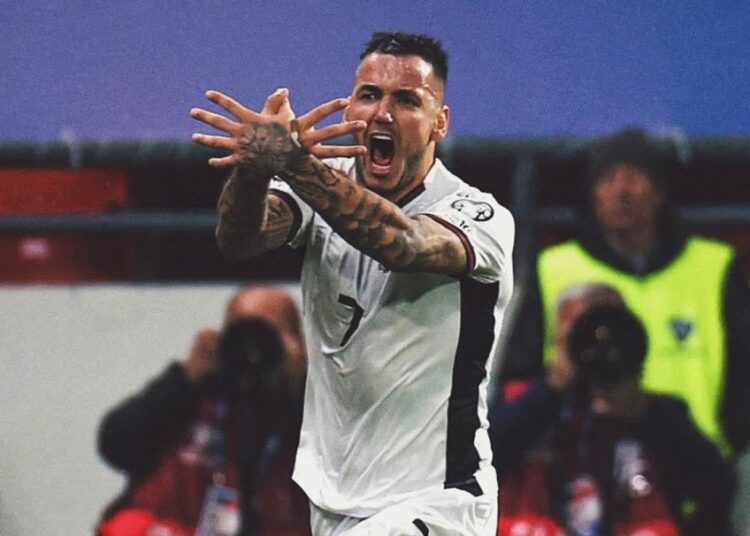 U shit si “relike”! Fanella e Rey Manajt ndaj Serbisë kap çmim rekord në ankand ndërkombëtar