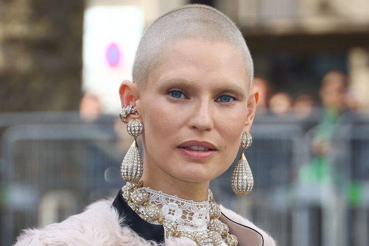 Bianca Balti refuzohet nga “Victoria’s Secret” pas betejës me kancerin: Doja të ecja për gratë që luftojnë çdo ditë!