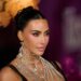 Kim Kardashian festoi 45-vjetorin dhe torta i vodhi gjithë vëmendjen!