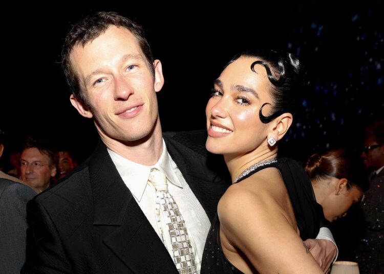 Rastësi apo fat? Dua dhe Callum qënkan njohur në mënyrën më romantike të mundshme!