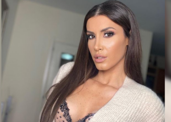 “Lëre të shijojë fëmijërinë”, Aulona i përgjigjet kritikëve për mënyrën si rrit të bijën