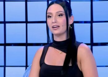 “Më ndoqën e më sakatuan shtëpinë”/Stelina bën rrëfimin tronditës në BBV