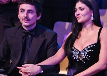 Kylie Jenner dhe Timothée Chalamet vulosin dominimin e tyre në BAFTA 2026