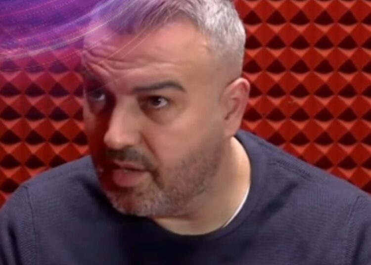 “Nuk reflektoj”, Rogerti flet për “izolimin”!